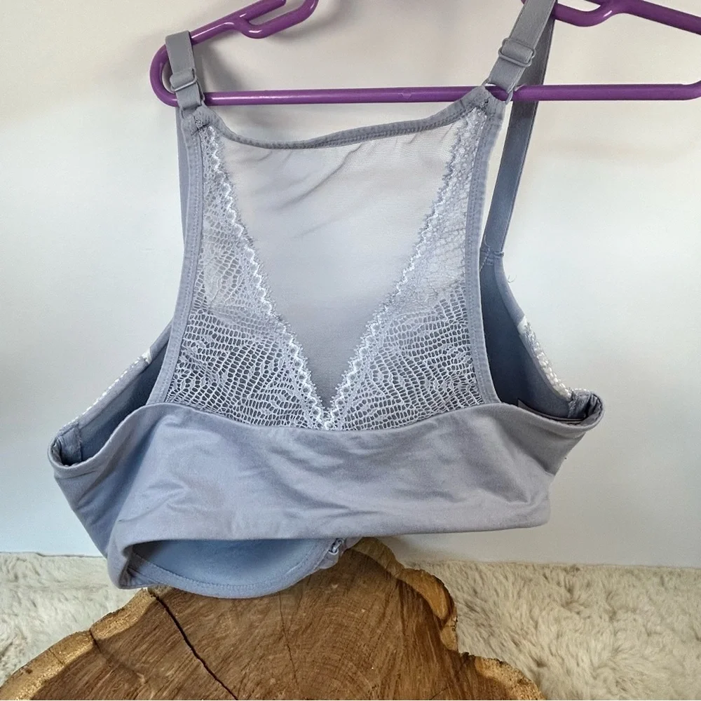 Victoria's Secret‎ Purple Full-Coverage Bra